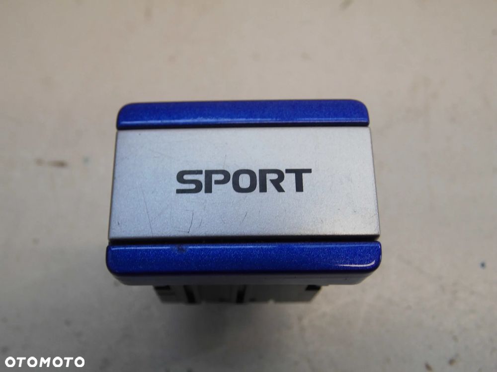 WŁĄCZNIK PRZYCISK SPORT MITSUBISHI OUTLANDER III LIFT 2020r. ORYGINAŁ - 2