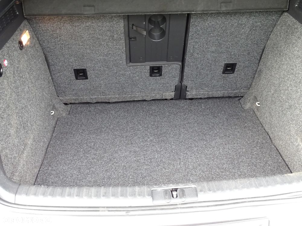 Volkswagen Tiguan - 13