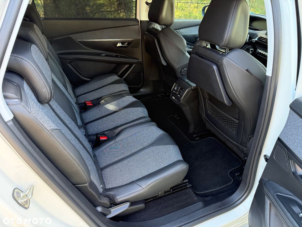 Peugeot 5008 BlueHDi 130 EAT8 Allure Pack - 11
