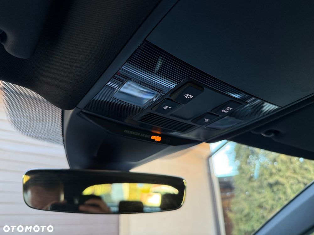 Volkswagen Arteon 2.0 TDI SCR 4Motion DSG R-Line - 27