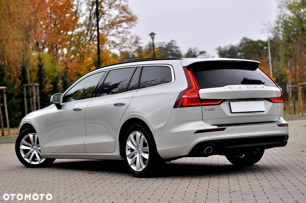 Volvo V60 B4 D Geartronic Momentum Pro - 11