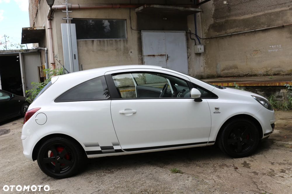 Opel Corsa 1.4 16V Color Race - 19