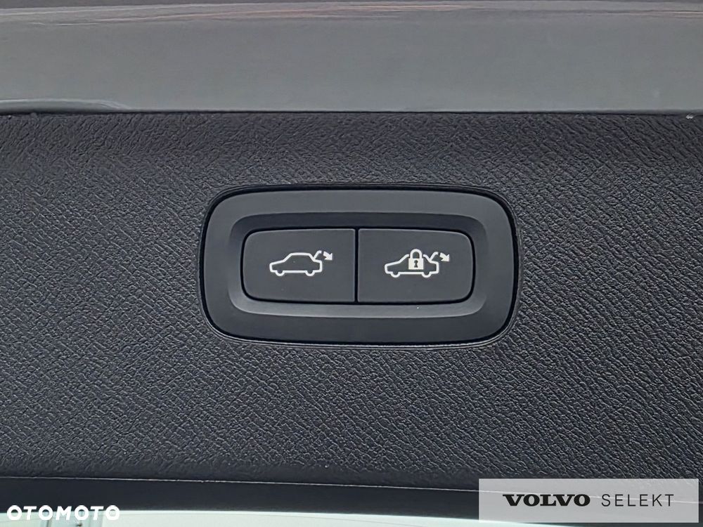 Volvo XC 90 - 24