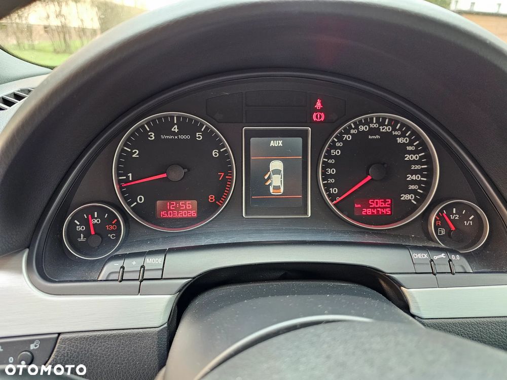 Audi A4 Avant 2.0 T FSI quattro - 18