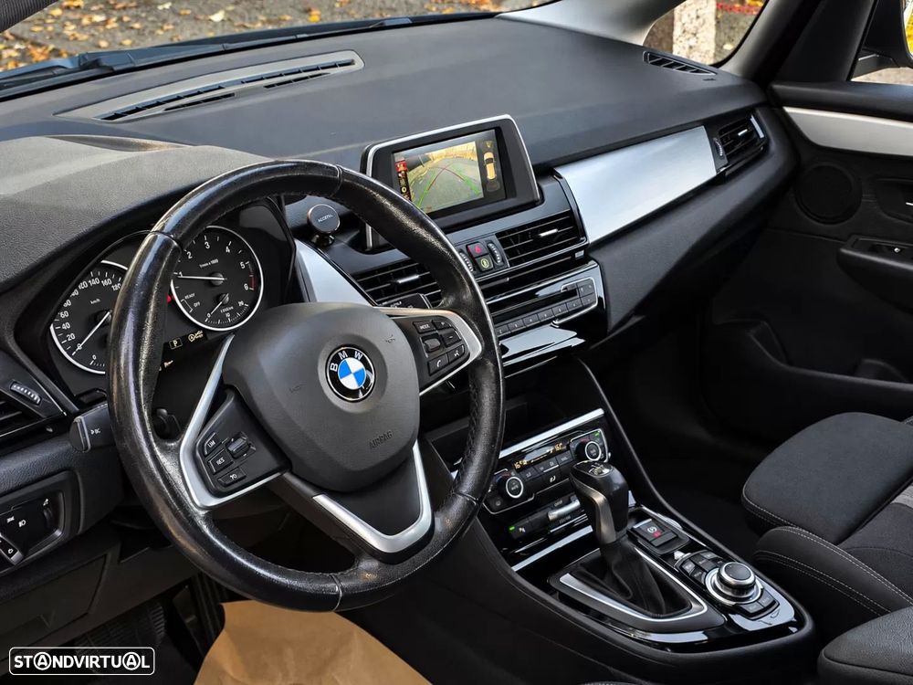 BMW 218 Active Tourer d Line Sport Auto - 4