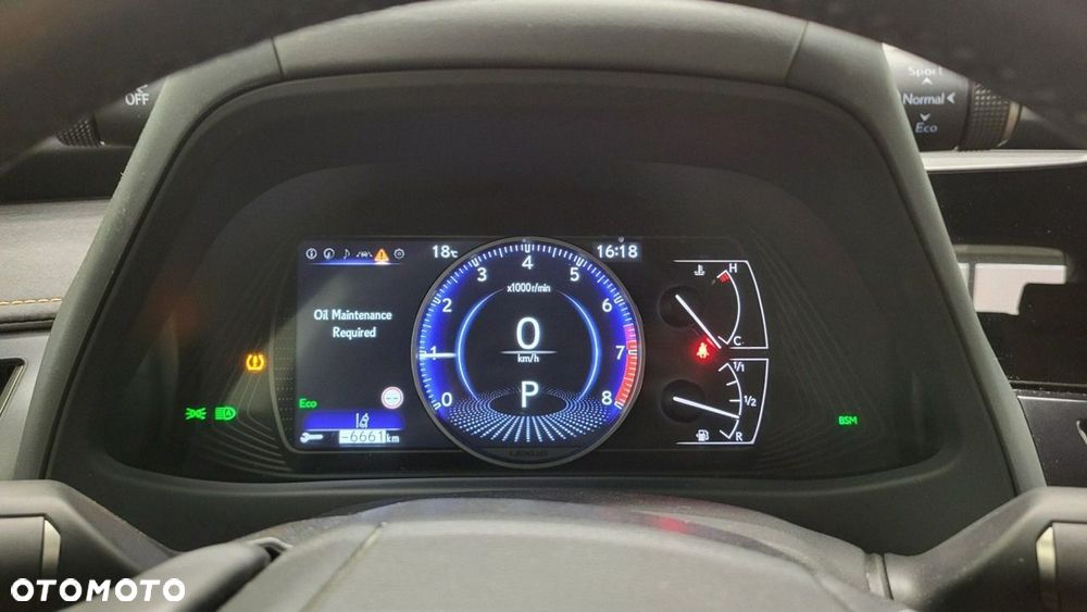 Lexus UX - 15