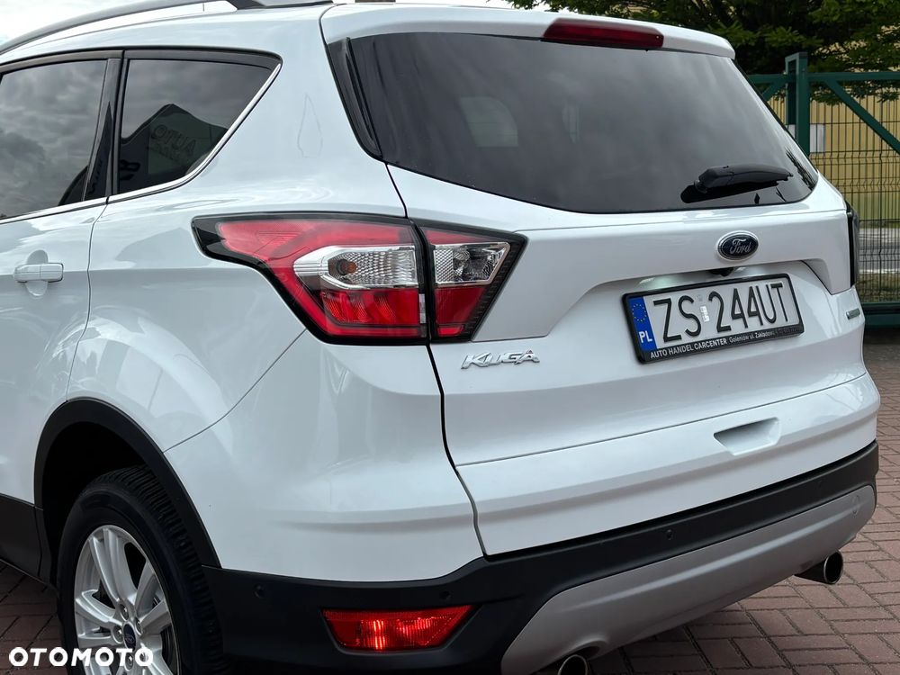 Ford Kuga 1.5 EcoBoost 2x4 Cool & Connect - 10