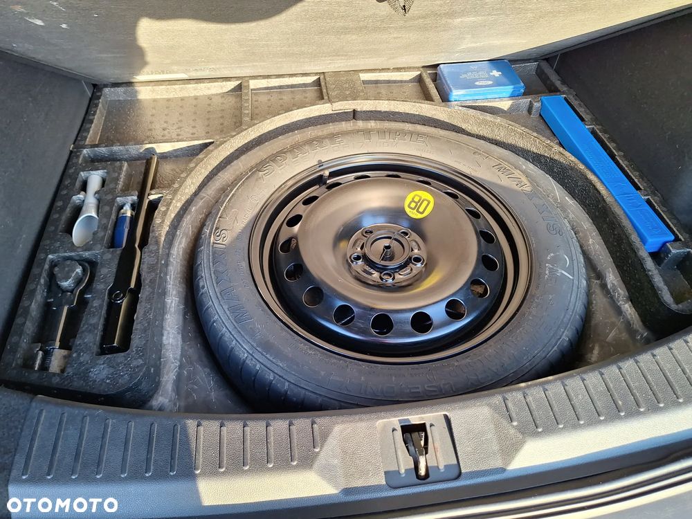 Ford Kuga 2.0 TDCi 4x4 Titanium - 25