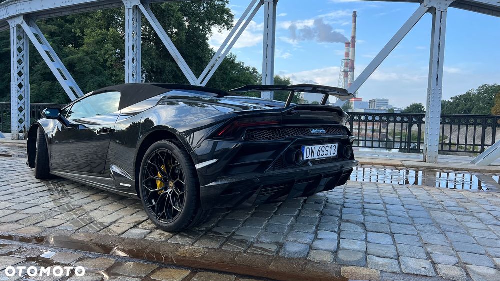 Lamborghini Huracan EVO - 24