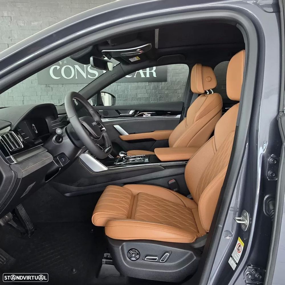 BYD Tang 108.8 kWh AWD Flagship - 18