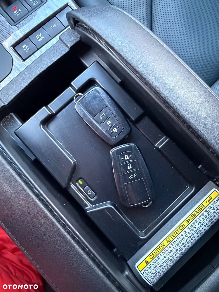 Toyota Highlander 2.5 Hybrid Executive - 33