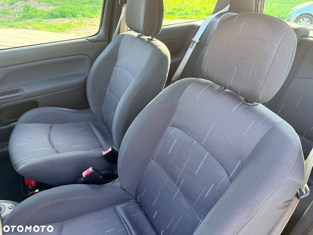 Renault Clio 1.4i RT 16V - 18