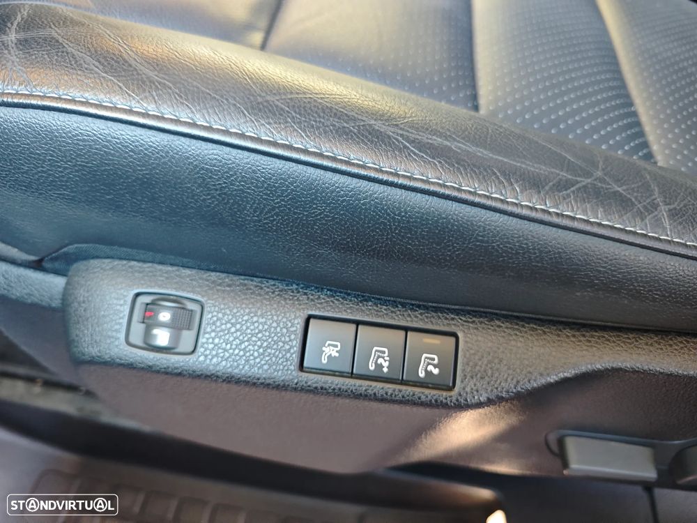 Peugeot e-Traveller L3 (50kWh) Business VIP - 27