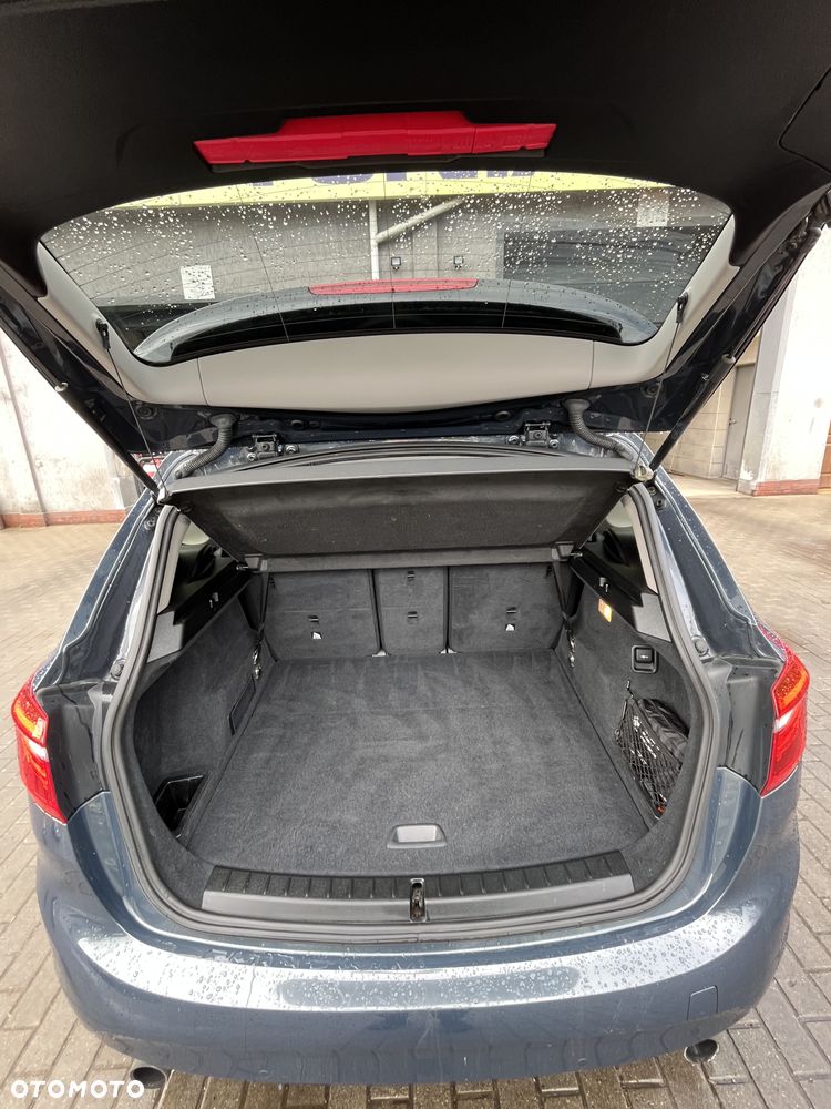 BMW Seria 2 220d Advantage - 13