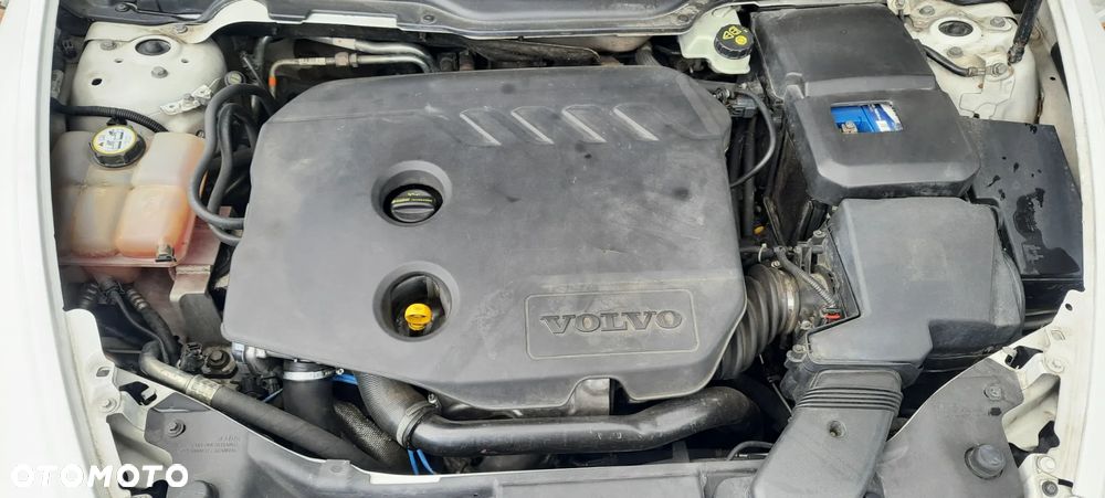 Volvo V50 - 5