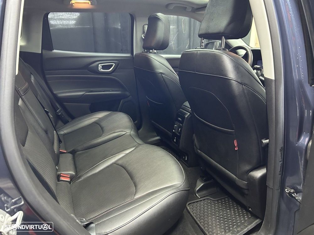 Jeep Compass 1.3 TG 4Xe Trailhawk - 13