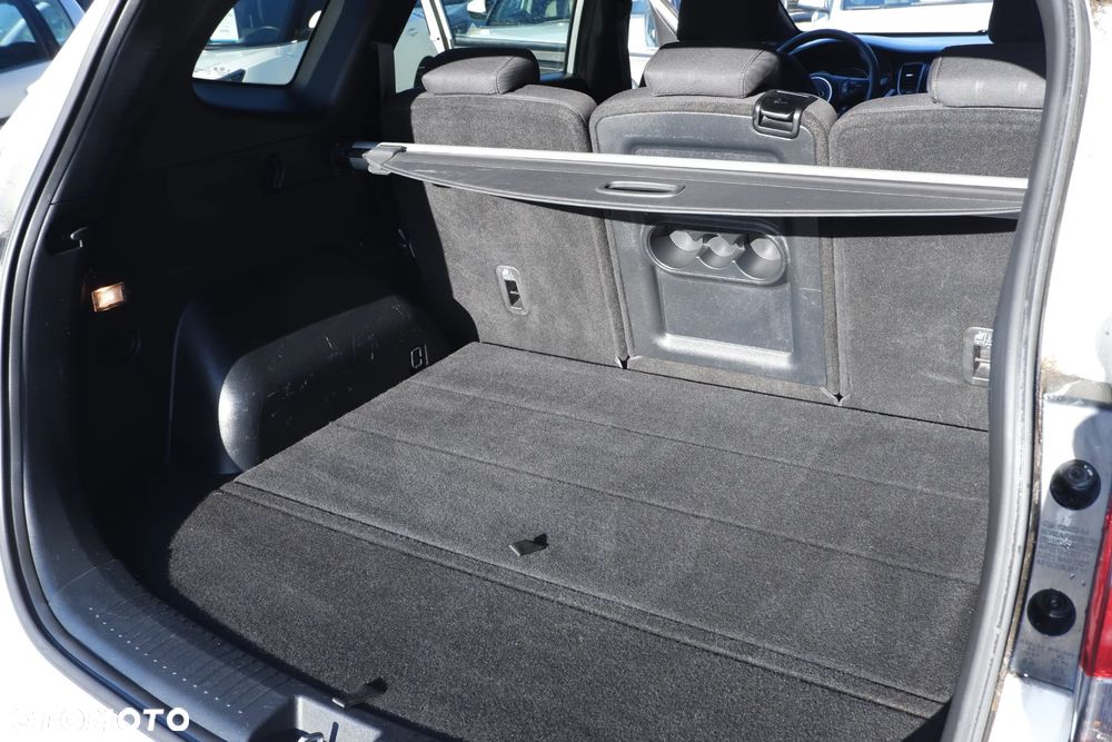 Kia Carens 1.6 GDI L EU6 - 14