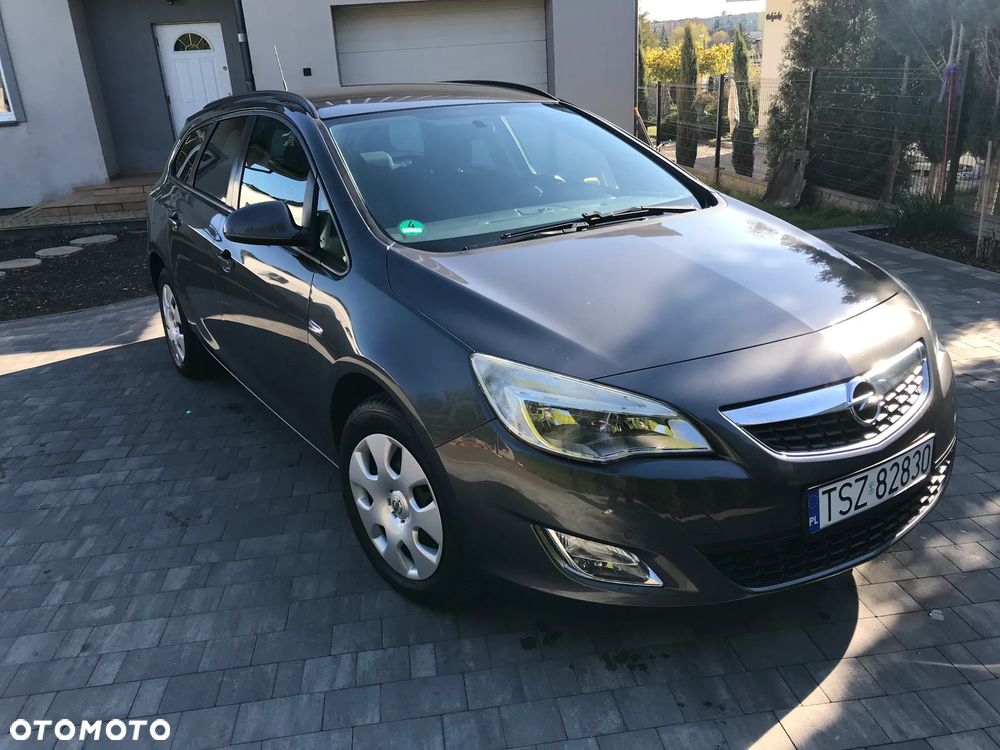 Opel Astra 1.4 Turbo Design Edition - 9
