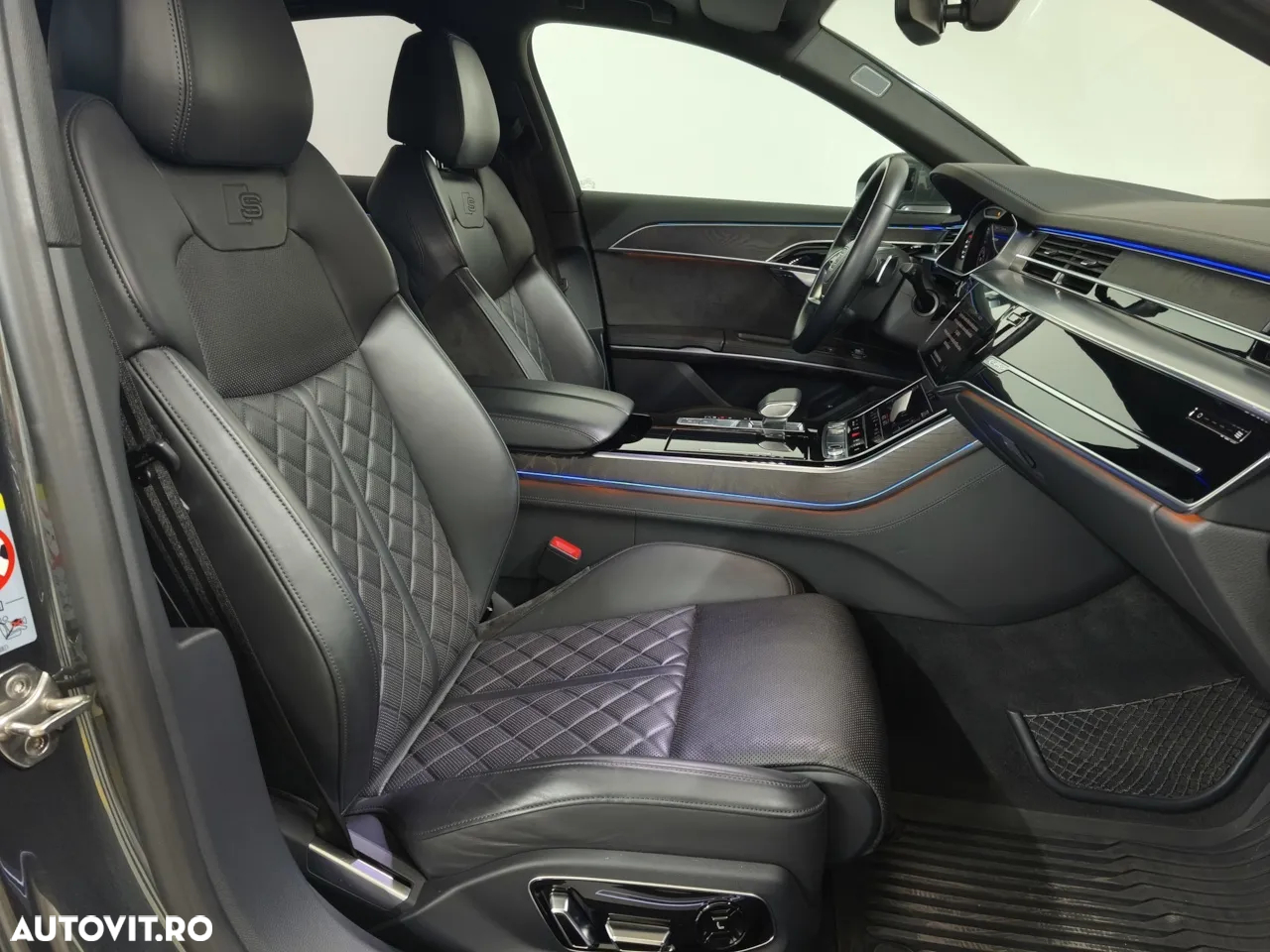 Audi A8 - 13