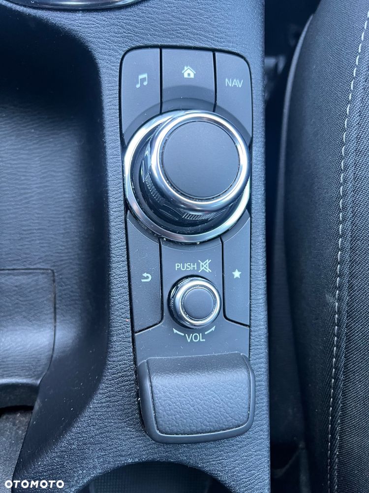 Mazda 2 SKYACTIV-G 90 KIZOKU - 12