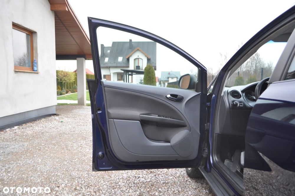 Seat Altea XL 1.6 Stylance - 11