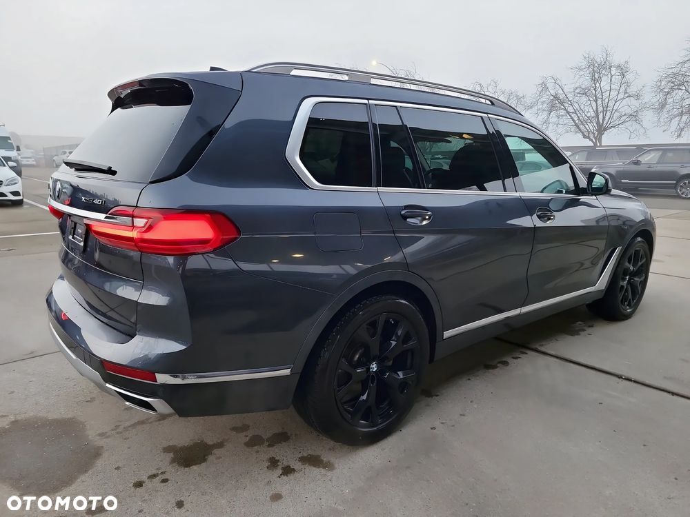 BMW X7 - 6