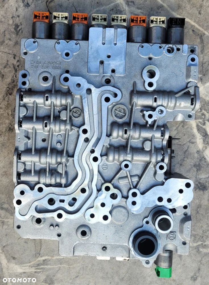 MECHATRONIKA SKRZYNI ZF 8HP45 156078F82 1090128330 957986 1345845 - 8