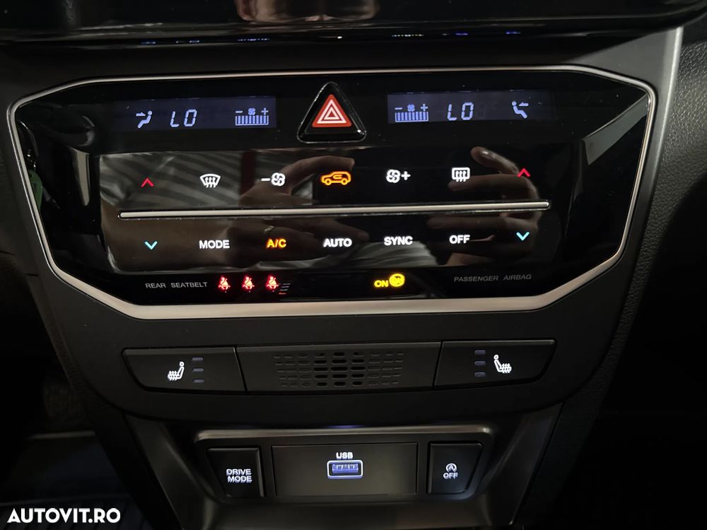 SsangYong Tivoli - 18