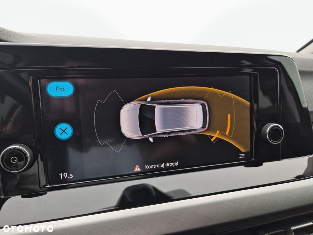 Volkswagen Golf - 20