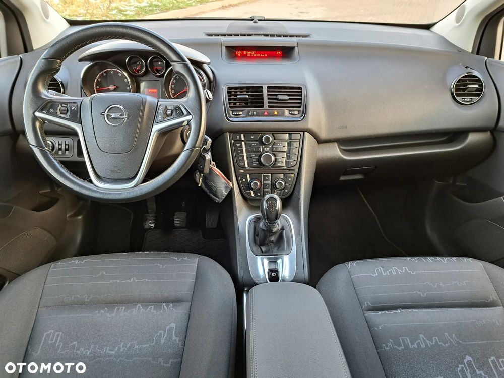 Opel Meriva - 23