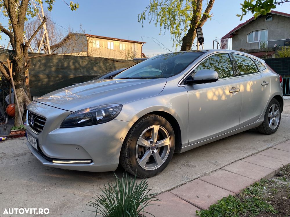 Volvo V40 D4 VEA Momentum - 7