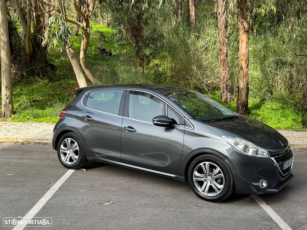 Peugeot 208 e-HDi FAP 92 Stop&Start Style - 2