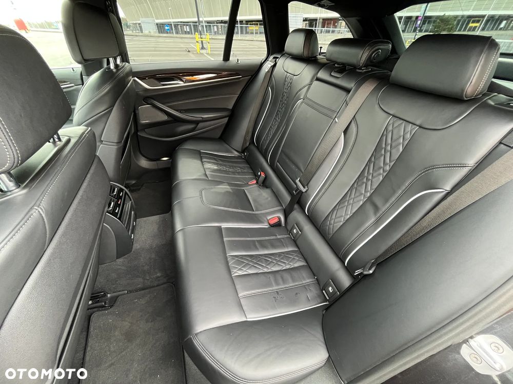 BMW Seria 5 520i Luxury Line - 25