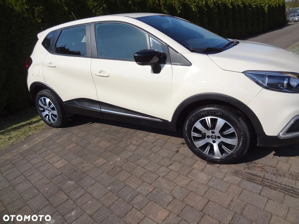 Renault Captur ENERGY TCe 120 LIMITED - 4