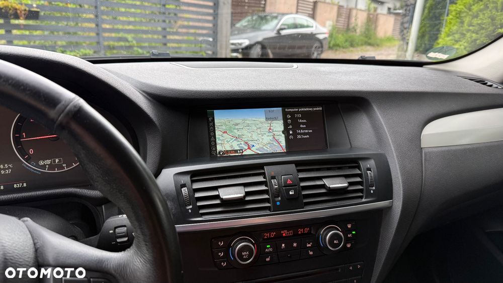 BMW X3 xDrive20d - 23