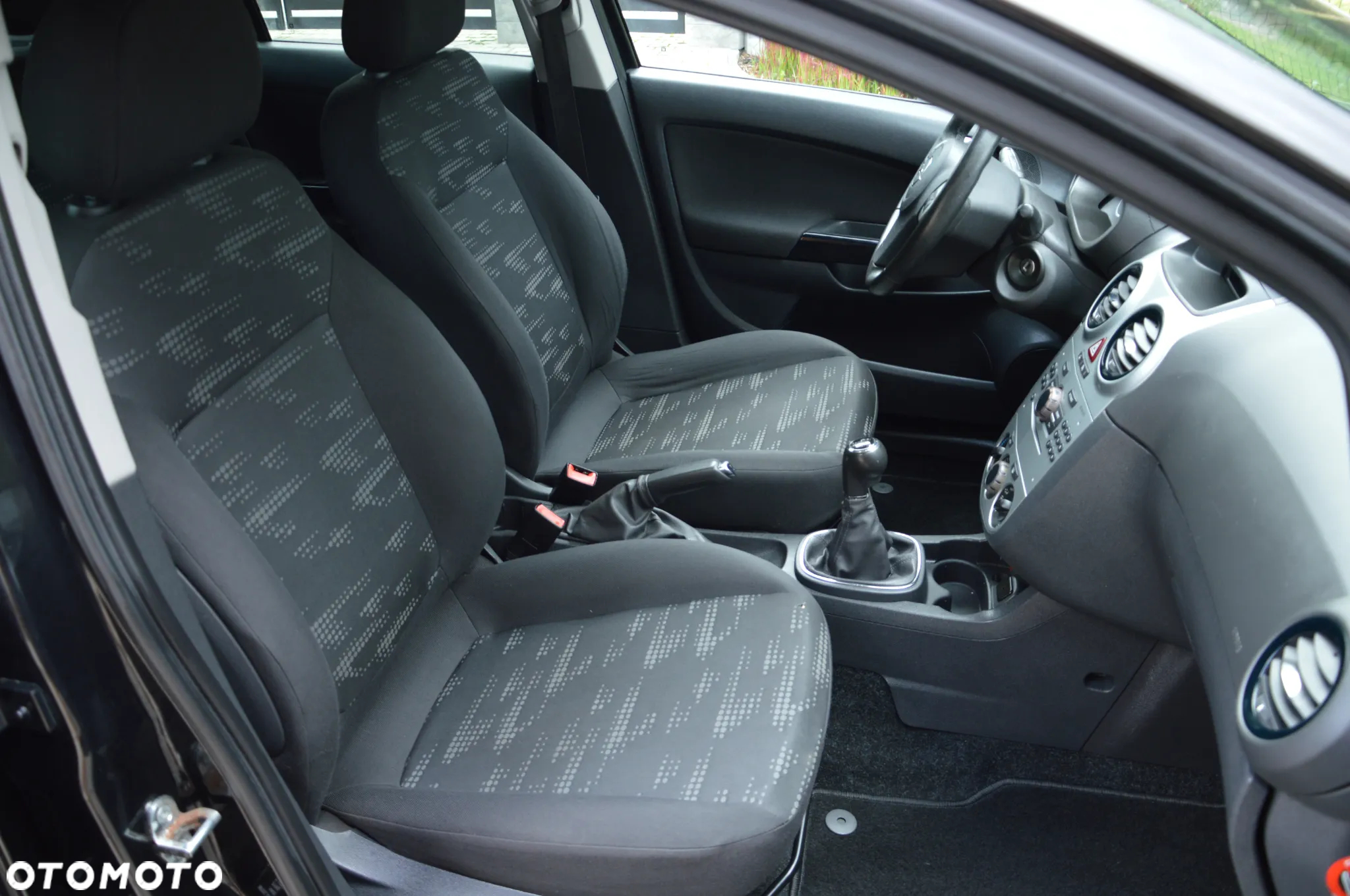 Opel Corsa 1.2 16V EcoFLEX Satellite - 13