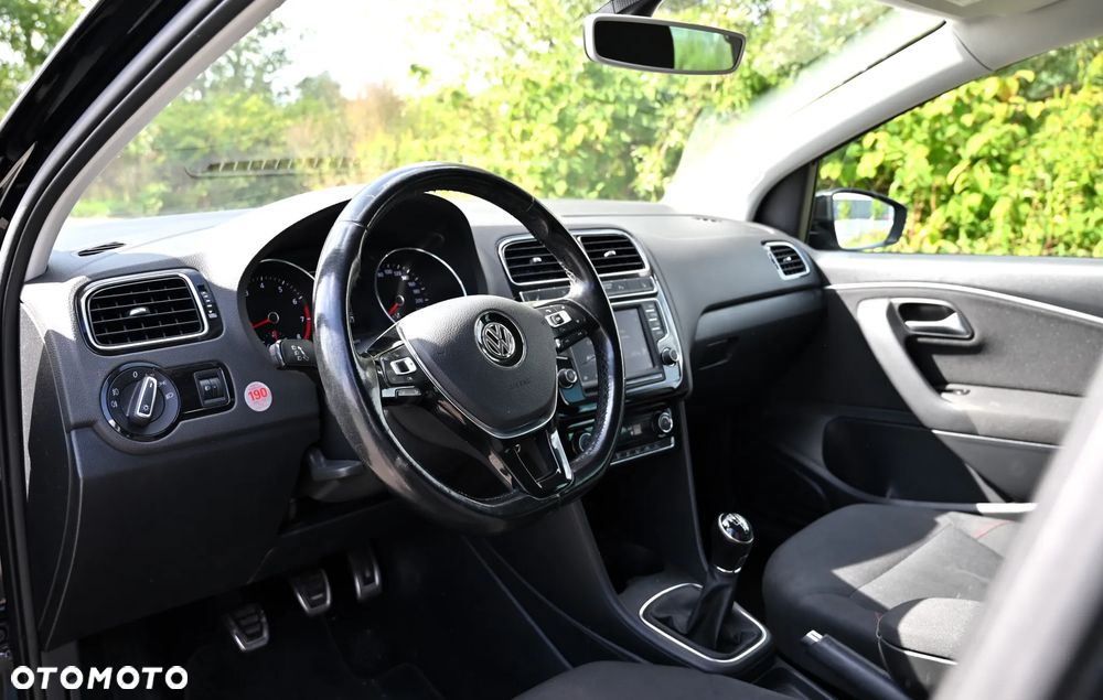 Volkswagen Polo 1.2 TSI (Blue Motion Technology) SOUND - 22