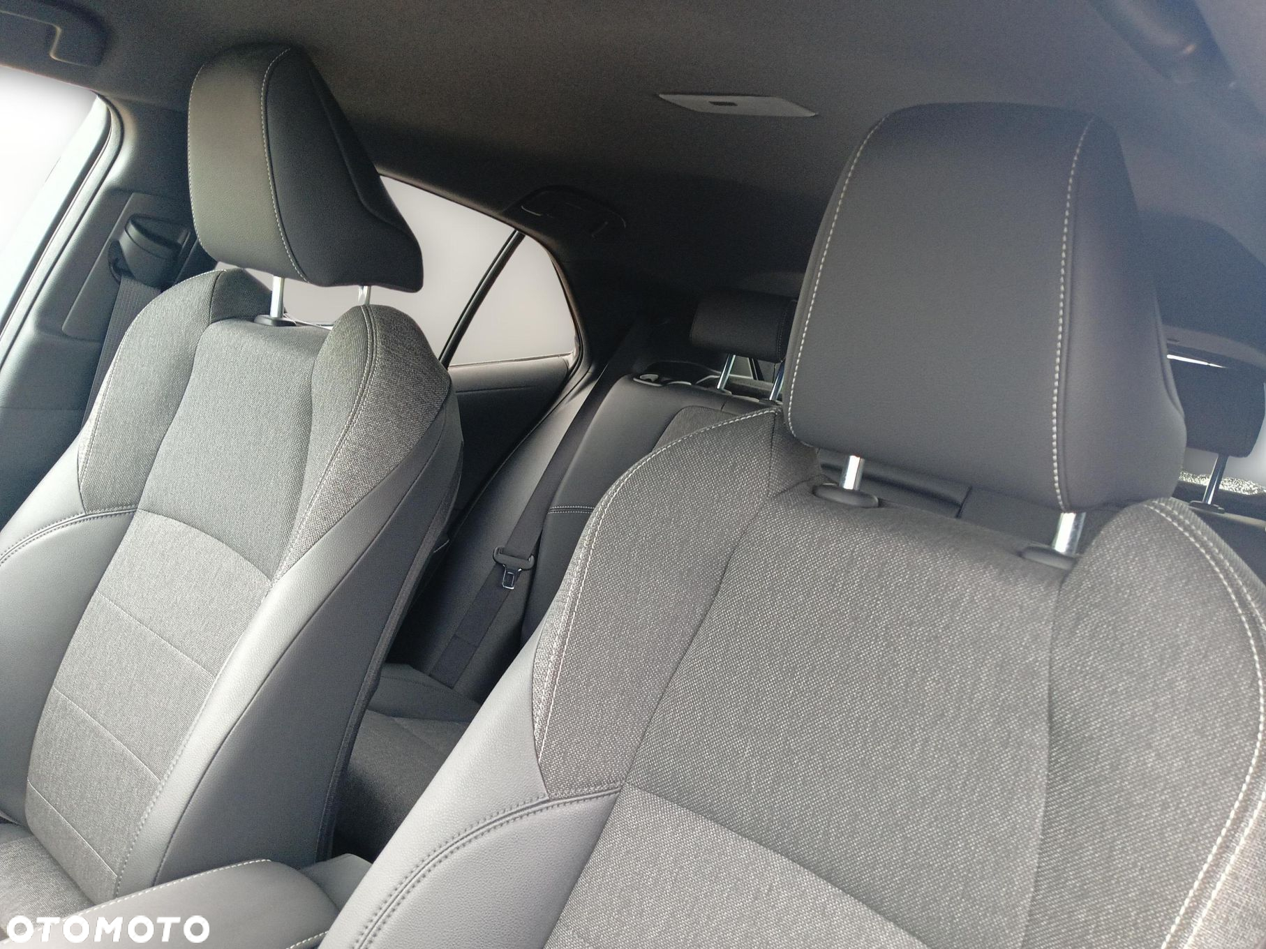Toyota Corolla - 15