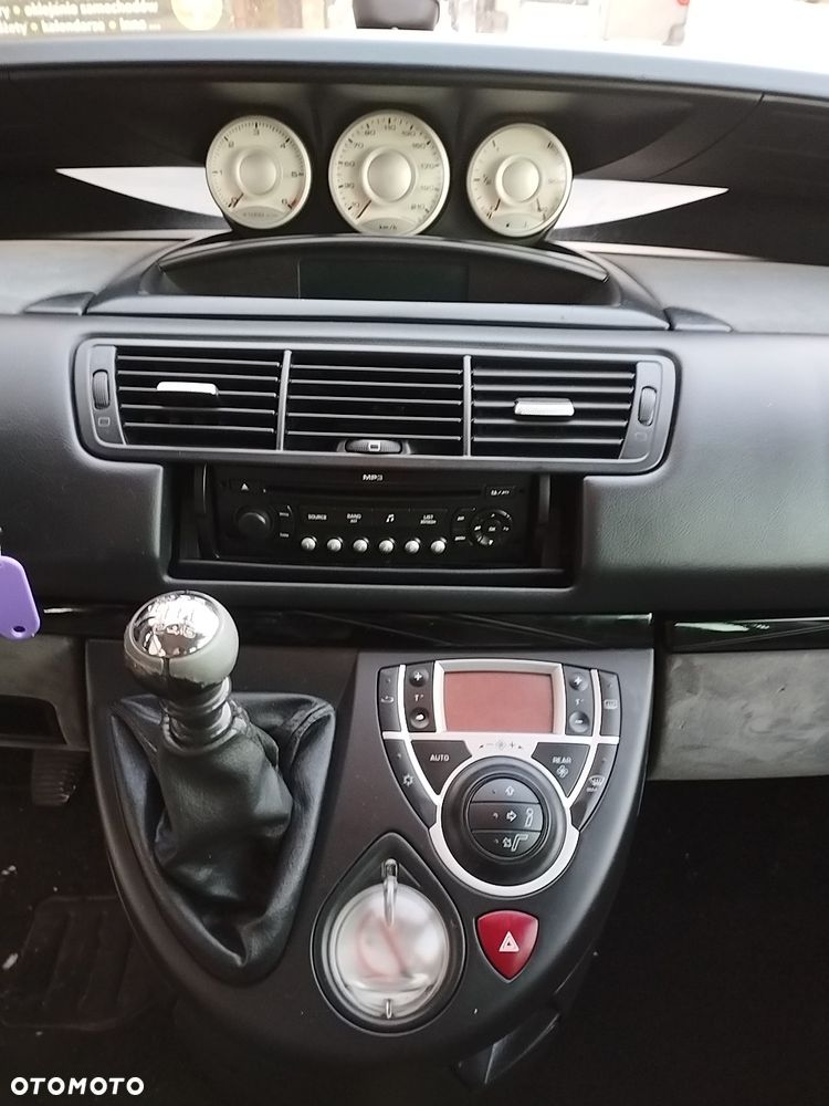 Citroën C8 2.0 HDi Tendance - 4