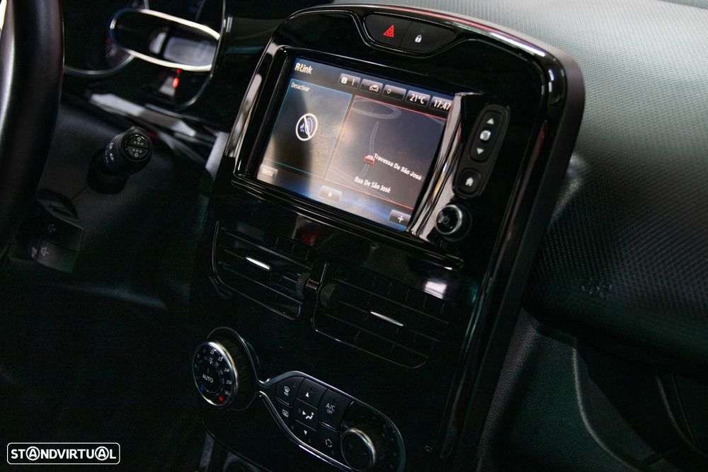 Renault Clio Sport Tourer Energy TCe 120 EDC Limited - 10