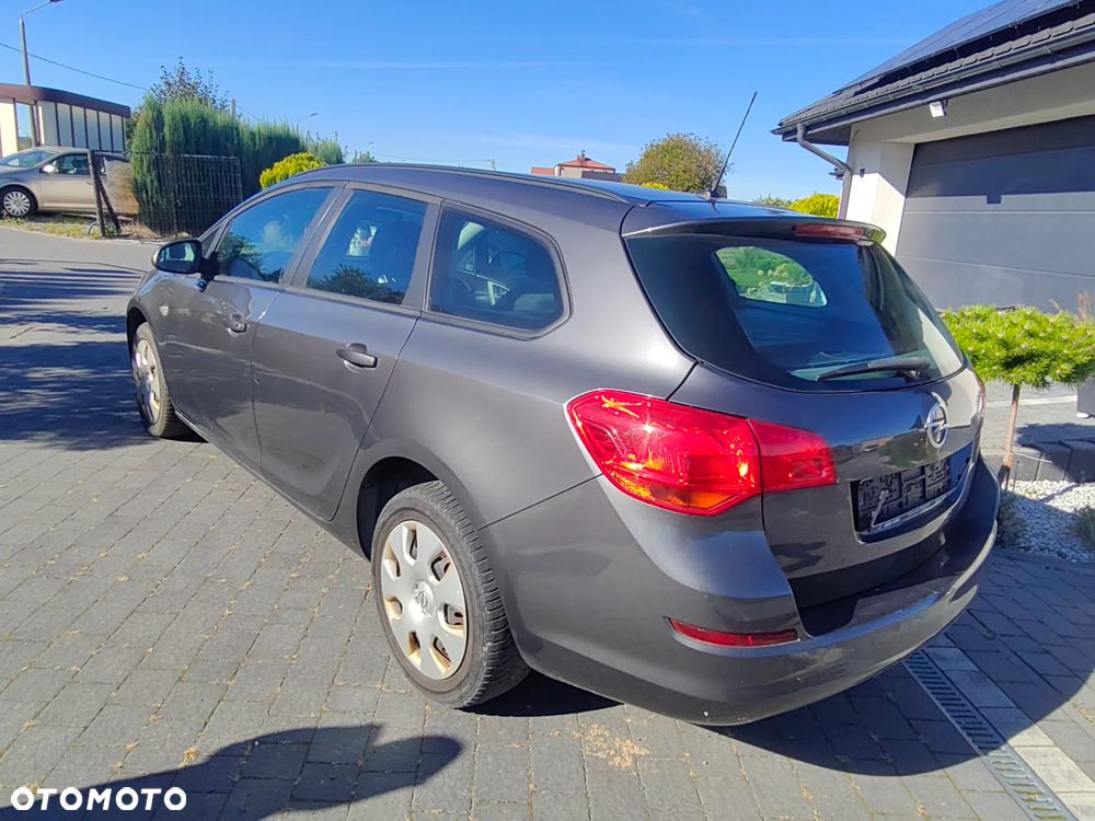 Opel Astra 1.7 CDTI DPF Active - 4