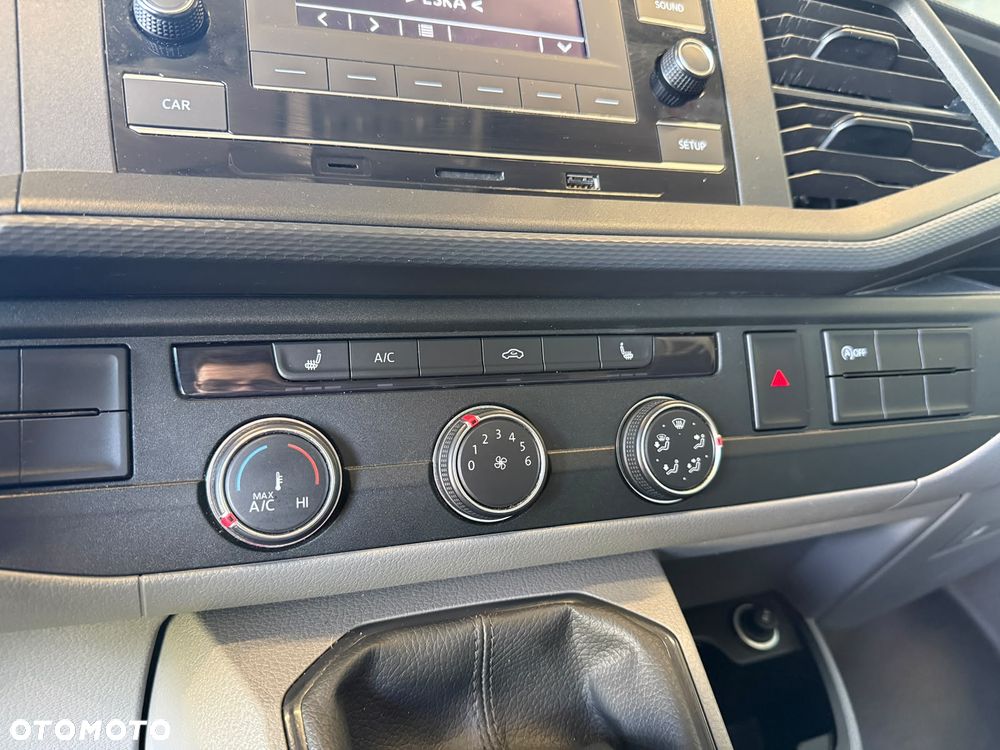 Volkswagen Transporter - 19