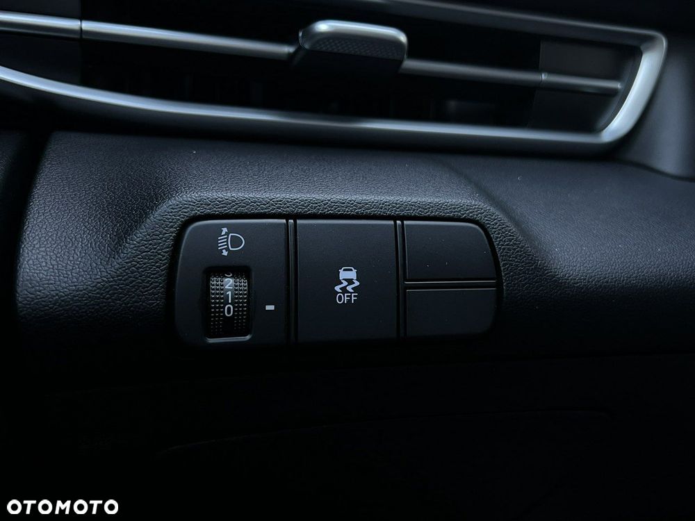 Hyundai Elantra - 15