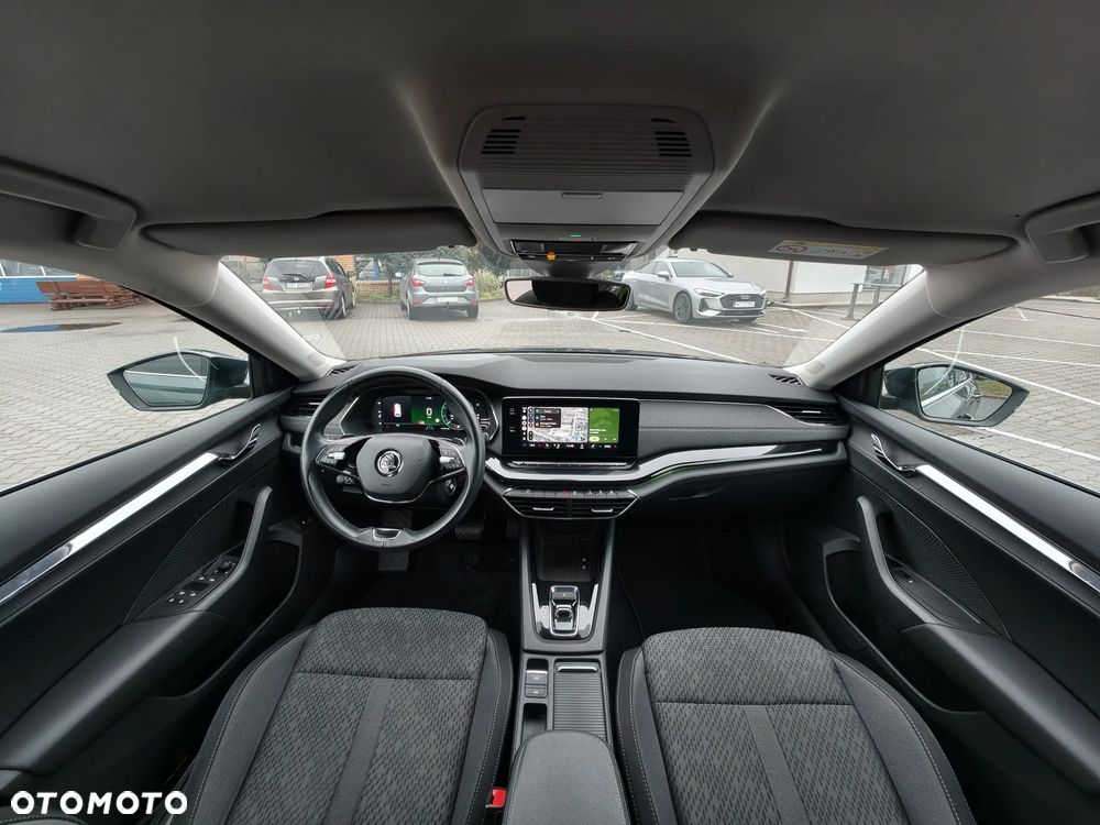 Skoda Octavia 2.0 TDI Style DSG - 9