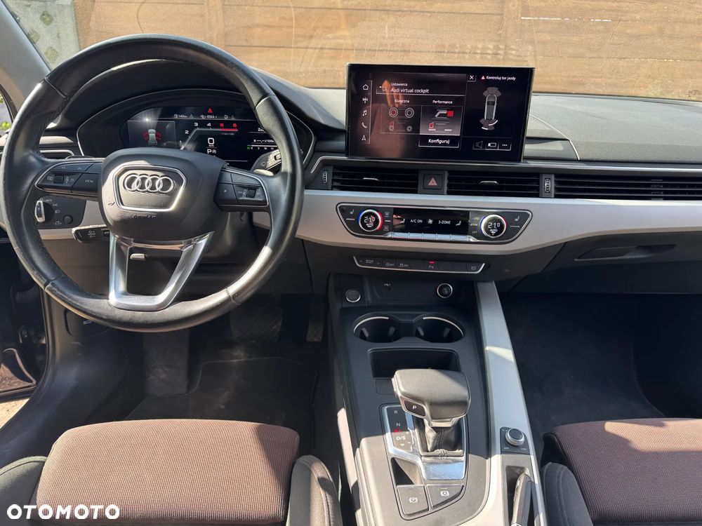 Audi A4 Avant 35 TDI mHEV S Line S tronic - 21