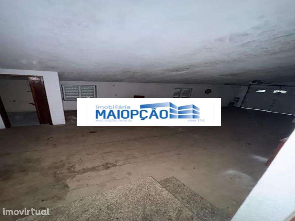 Moradia V4 - Grande imagem: 2/20