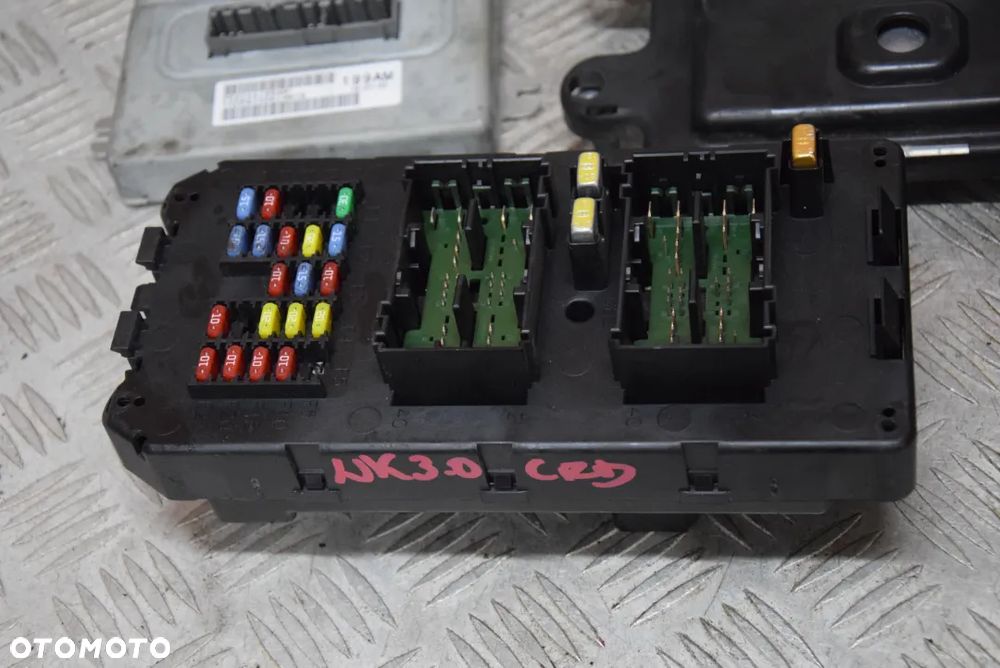 JEEP GRAND CHEROKEE WK 3.0 CRD KOMPUTER ZESTAW STACYJKA KLUCZYK KPL. - 2