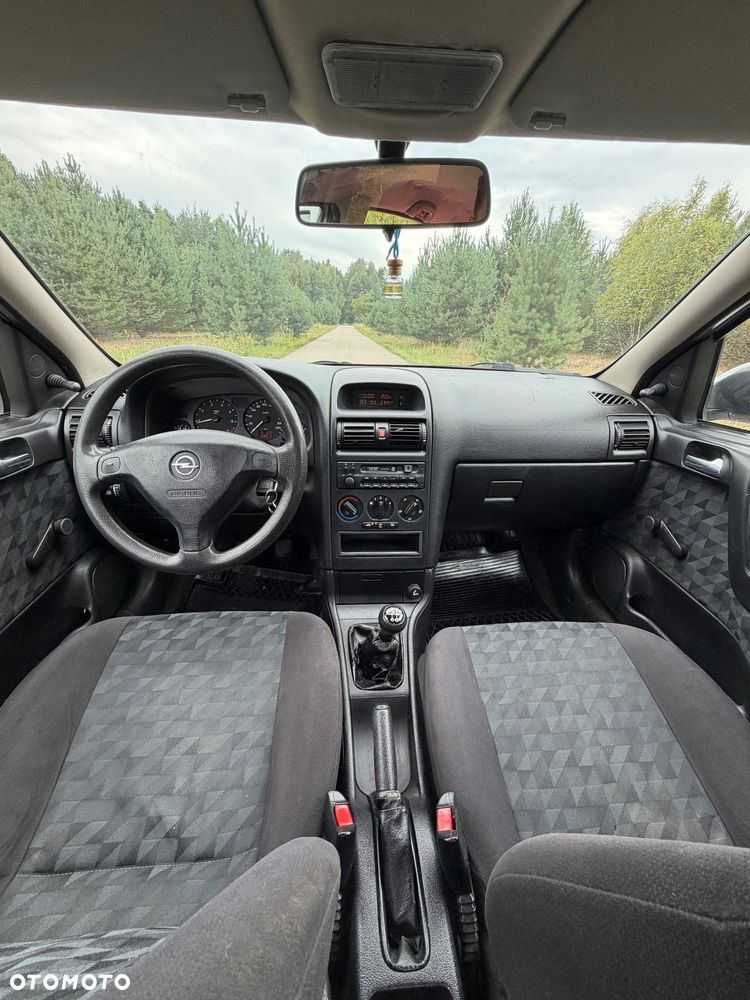 Opel Astra 1.6 GL / Start - 14
