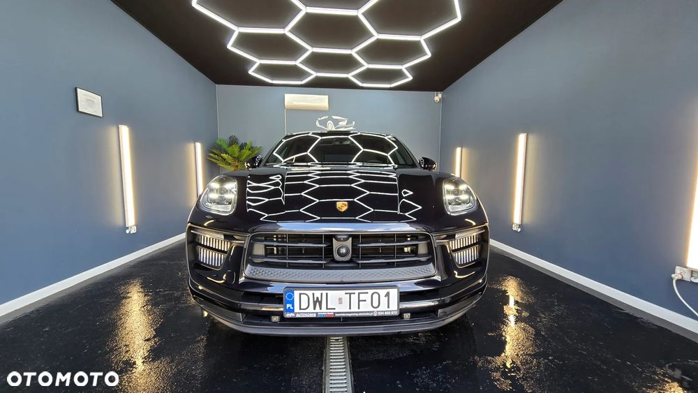 Porsche Macan GTS - 27