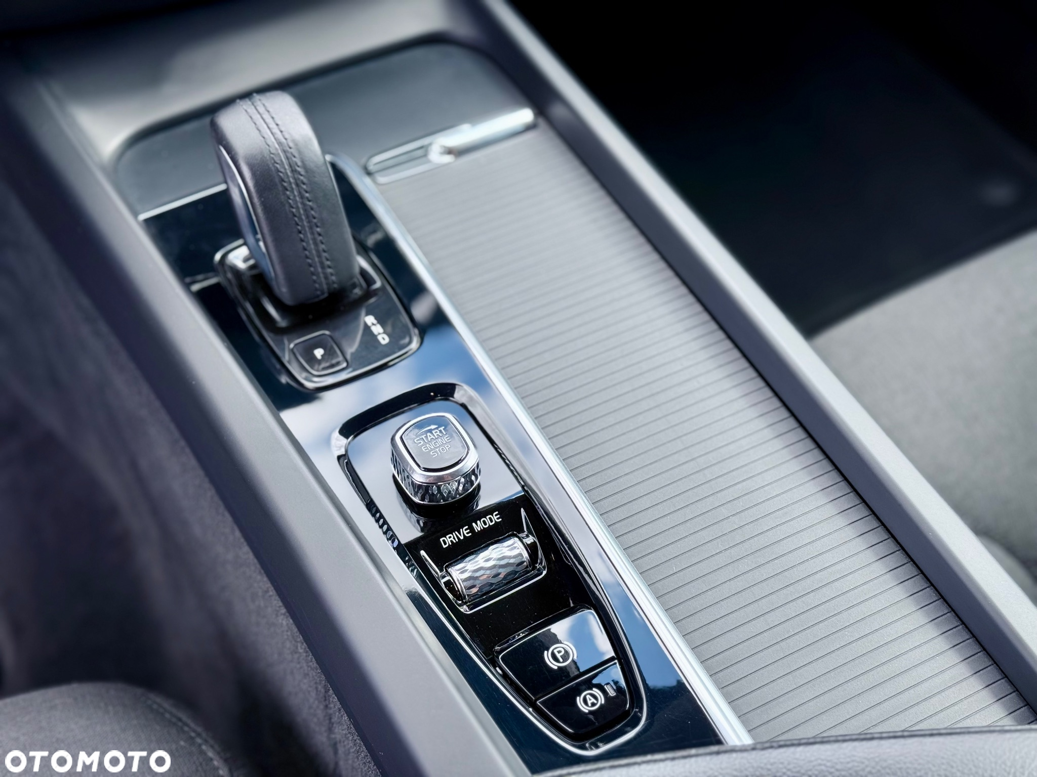 Volvo V60 B4 D Geartronic Momentum - 21